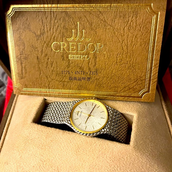 Credor  18k bezel Seiko unisex watch - Picture 2 of 9